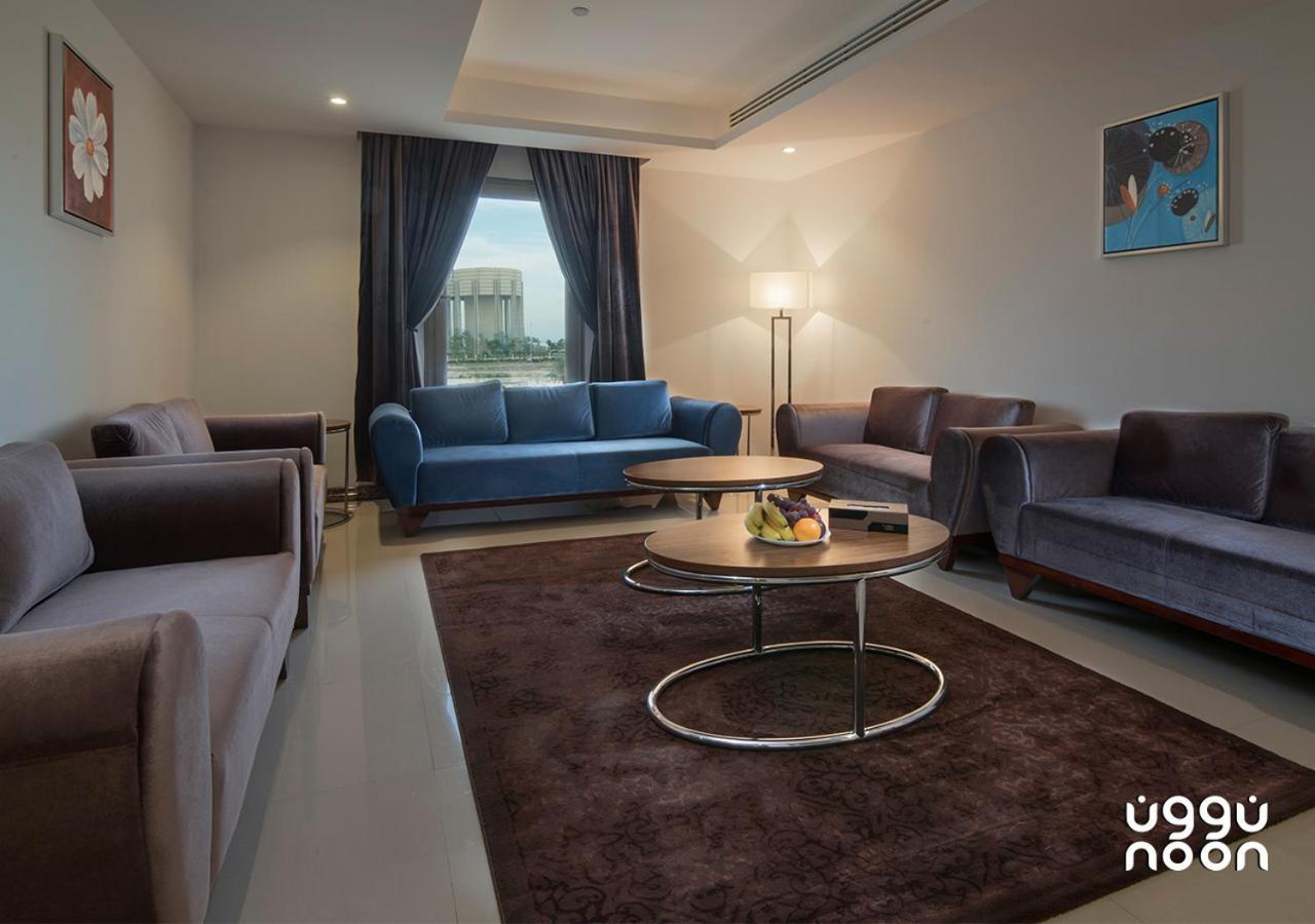 Noon Hotel Suites Khafji Ngoại thất bức ảnh