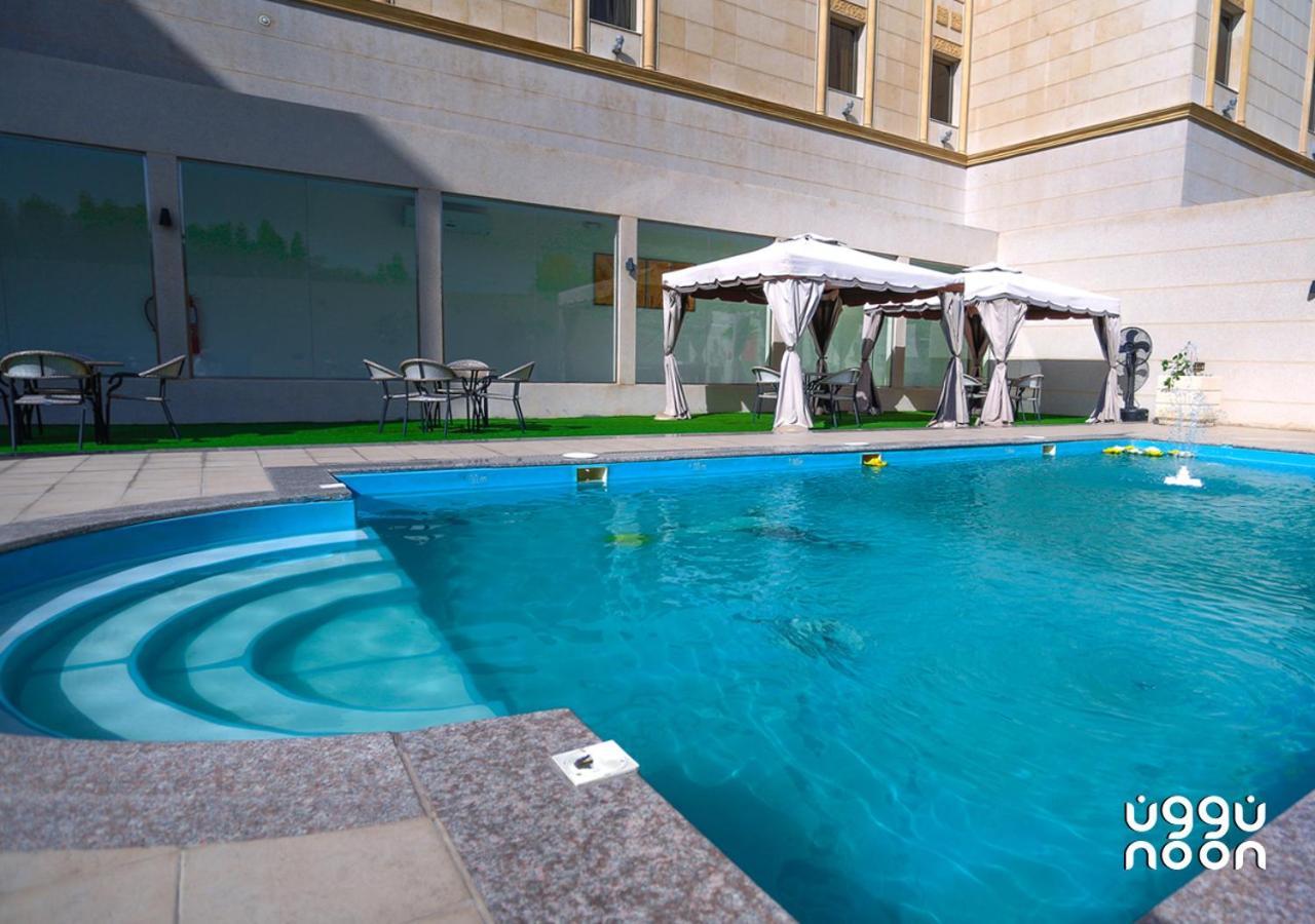 Noon Hotel Suites Khafji Ngoại thất bức ảnh